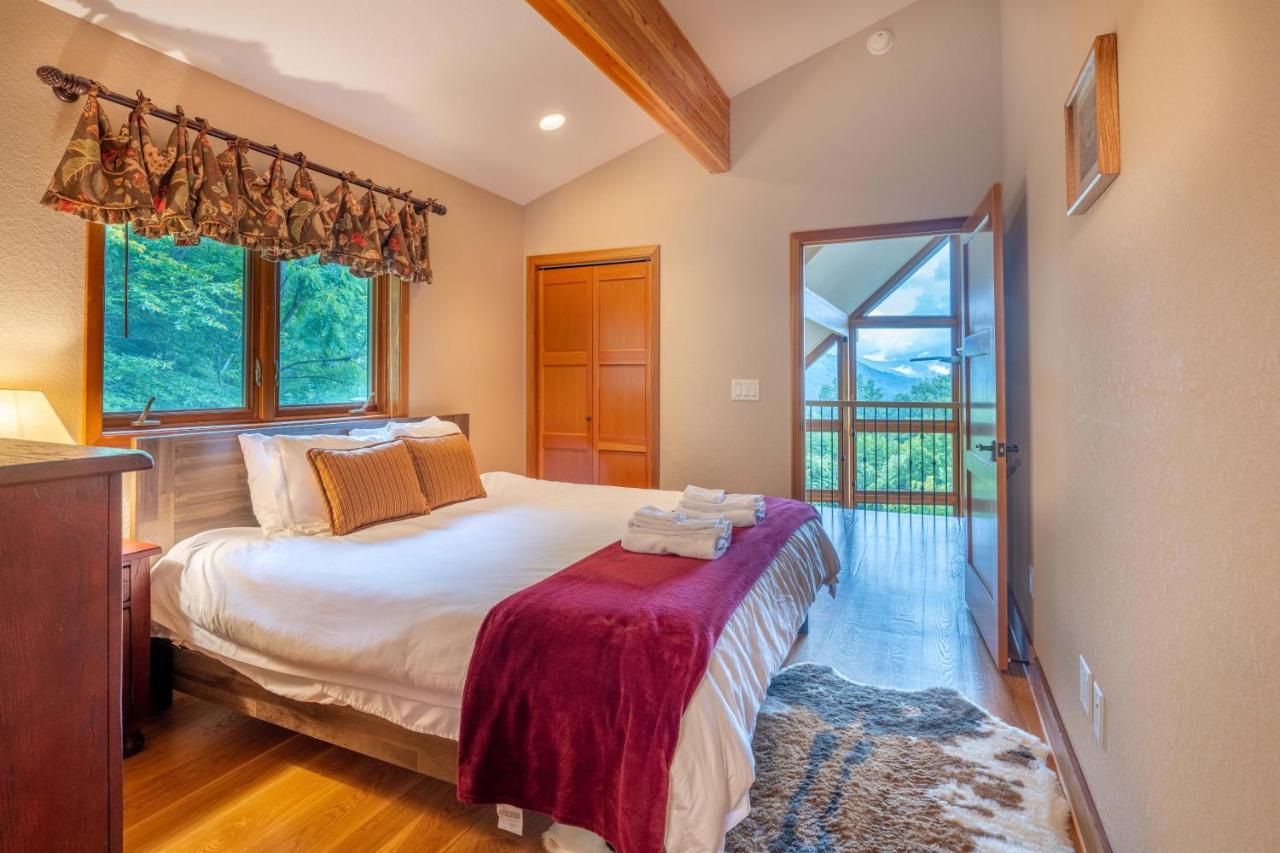 רובינסוויל --Mountain Chalet Getaway With Breathtaking View Next To Tail Of Dragon-- מראה חיצוני תמונה