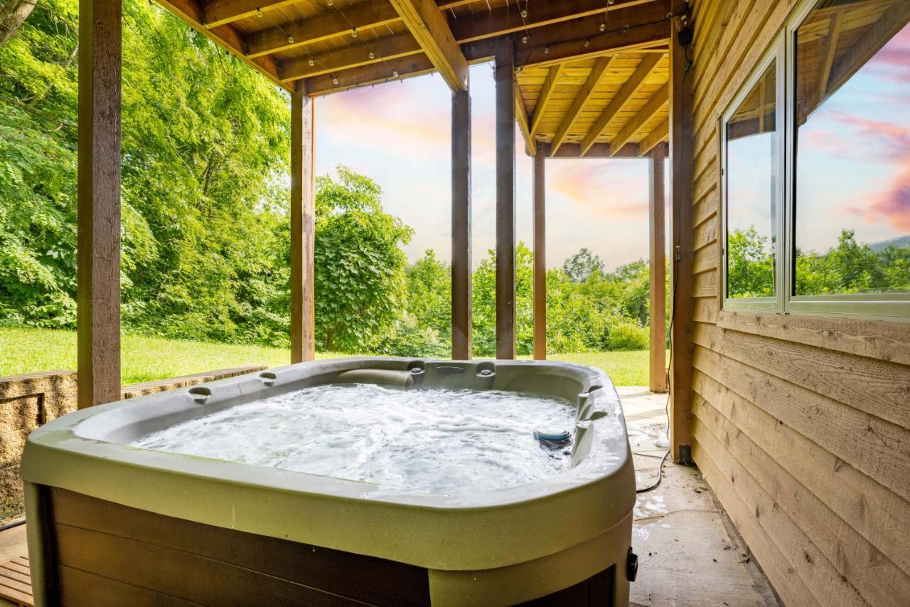 רובינסוויל --Mountain Chalet Getaway With Breathtaking View Next To Tail Of Dragon-- מראה חיצוני תמונה